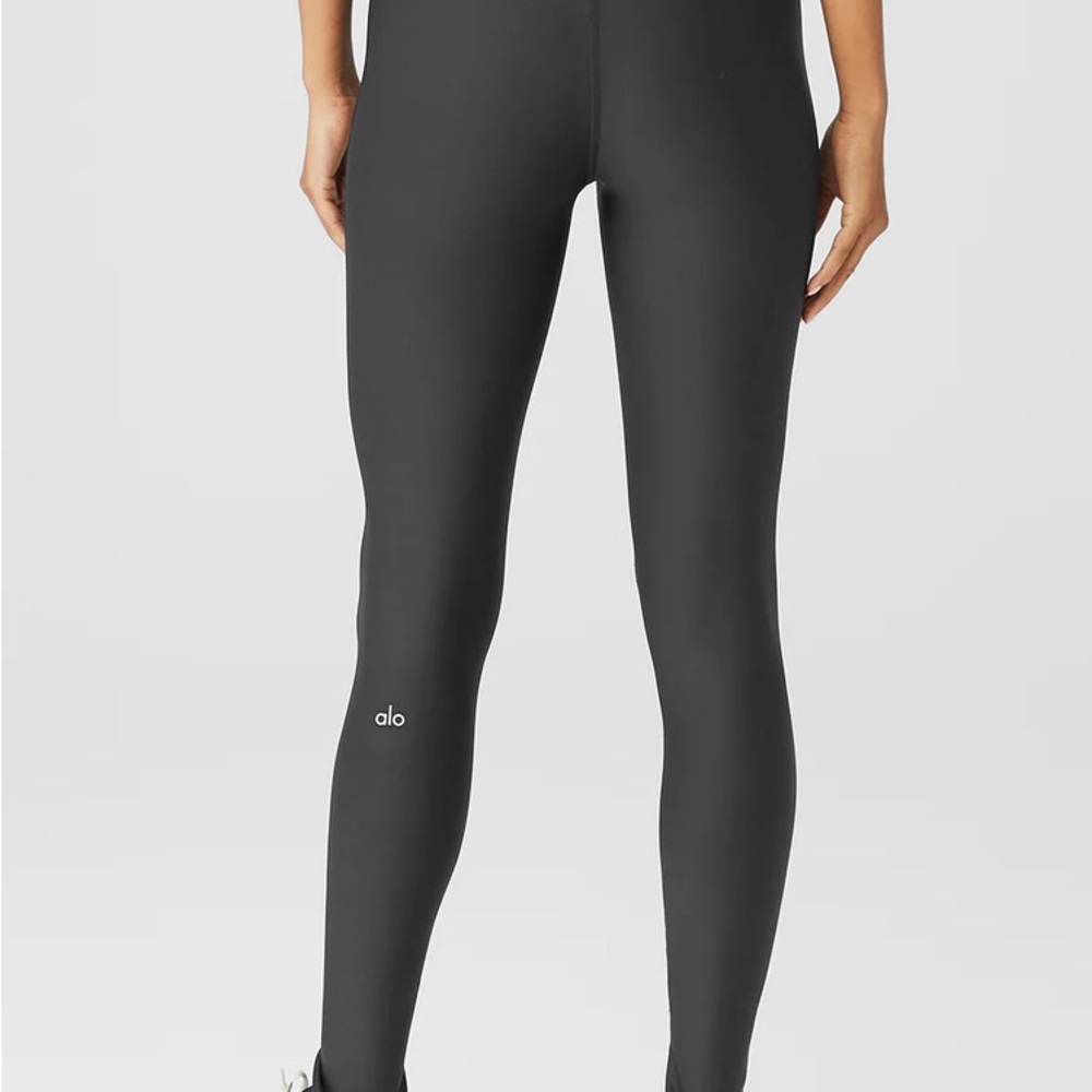 Airlift High-Waist Elongated Legging